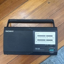 Vintage Sony FM/AM 2 BAND Radio ICF-24 Portable 4 AA Batteries/Power Cord-WORKS