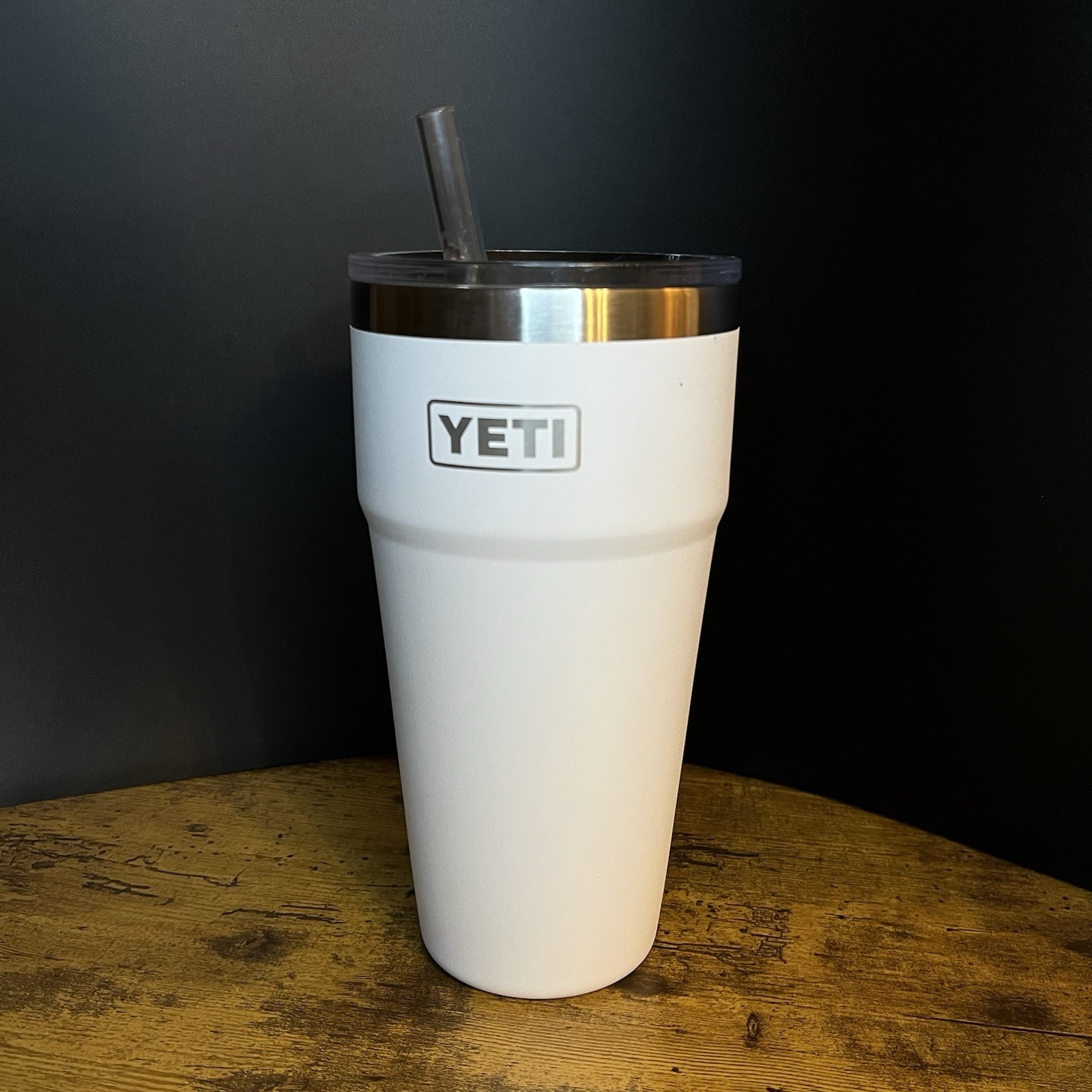 YETI 26 oz Rambler Tumbler with Straw Lid White Stainless Steel Cup VERY CLEAN