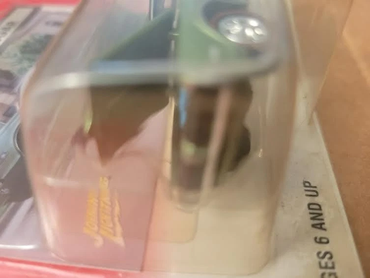 Mercury Cougar Johnny Lightning 1968 vintage fundido a presión 1/64 Foto 3 de 4