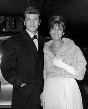 Married American singers Tommy Sands Nancy Sinatra pose together f- Old Photo