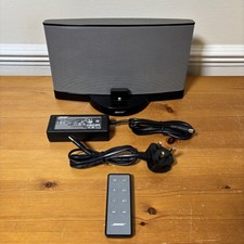 BOSE SoundDock Series III 3 Lightning Connector with Power Supply & Remote - VGC