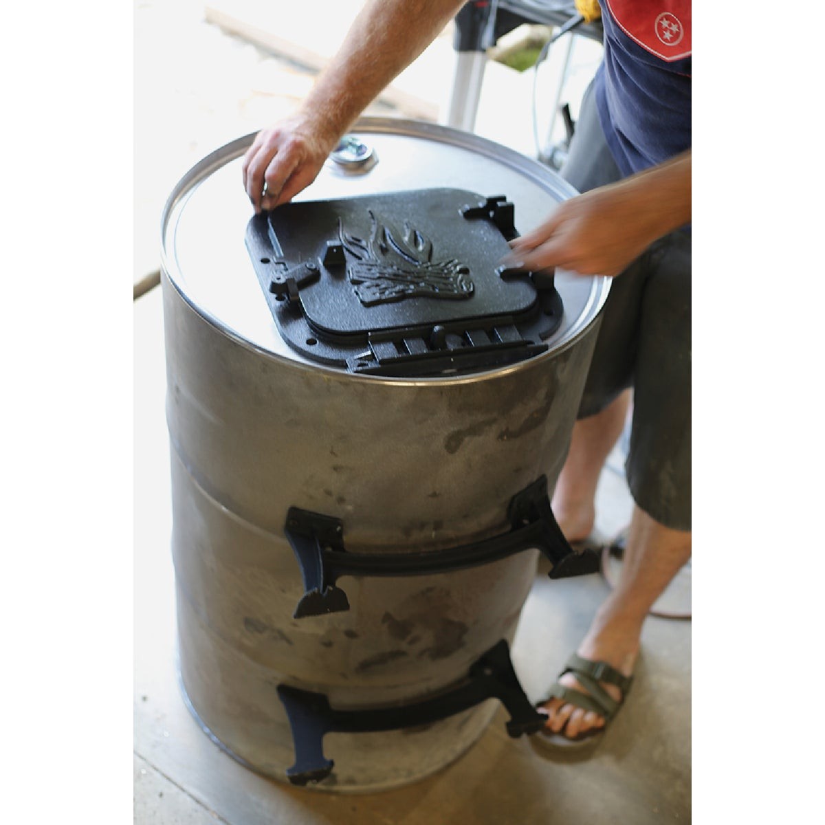 US Stove Vogelzang Cast Iron Barrel Stove Kit BSK1000 US Stove BSK1000