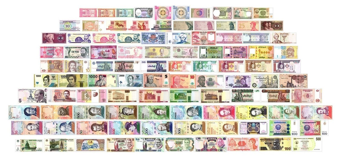 World Currency Collecting Set w/ 100 Pieces Set, Version 6, Map