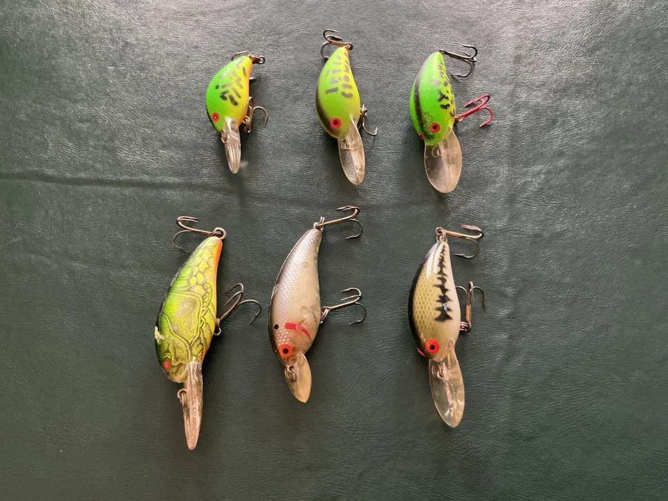 6 SEÑUELOS DE PESCA VINTAGE BOMBER CRANKBAITS MODELO A TAMAÑOS Y COLORES MIXTOS Foto 2 de 4