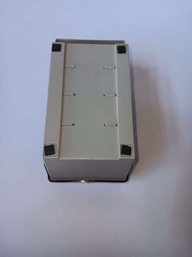 3.5" Floppy Disc Hard Plastic Storage Case Box Unbranded 3 Removable Dividers - Picture 11 of 16