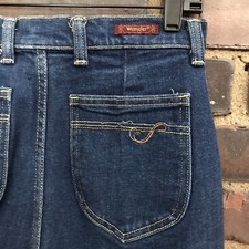 Vintage WRANGLER USA high waisted Misses 14 -27  waist X 33.5  inseam