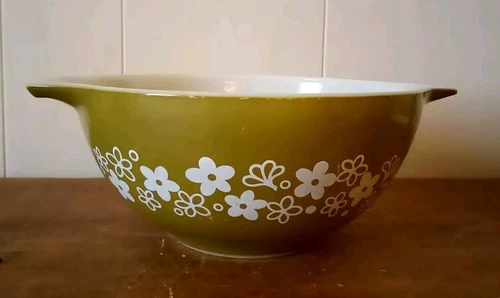 Vintage Pyrex Spring Blossom Round Cinderella Mixing Bowl Nester 442- 1 1/2 Qt.