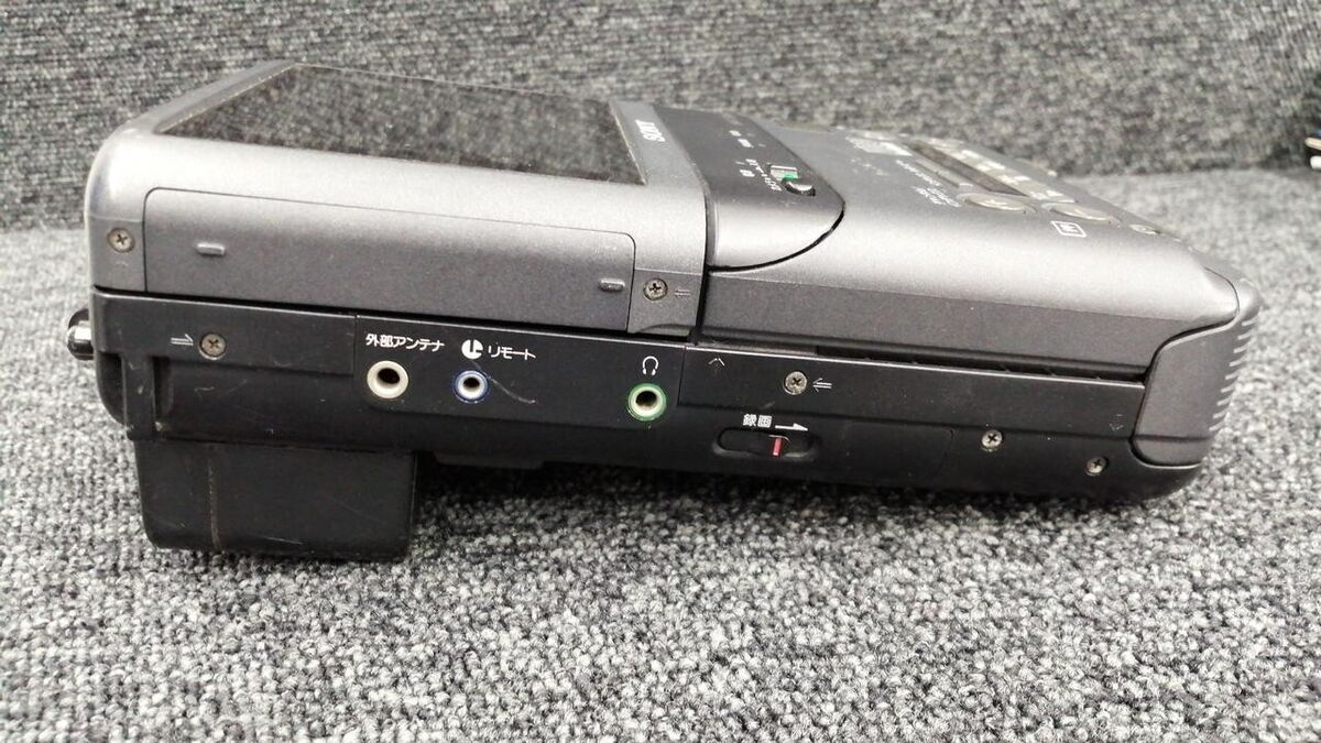 Sony GV-500 8mm Video Walkman VCR Video TV Recorder Video Sony GV-500 8mm Video Walkman VCR Video TV Recorder Video