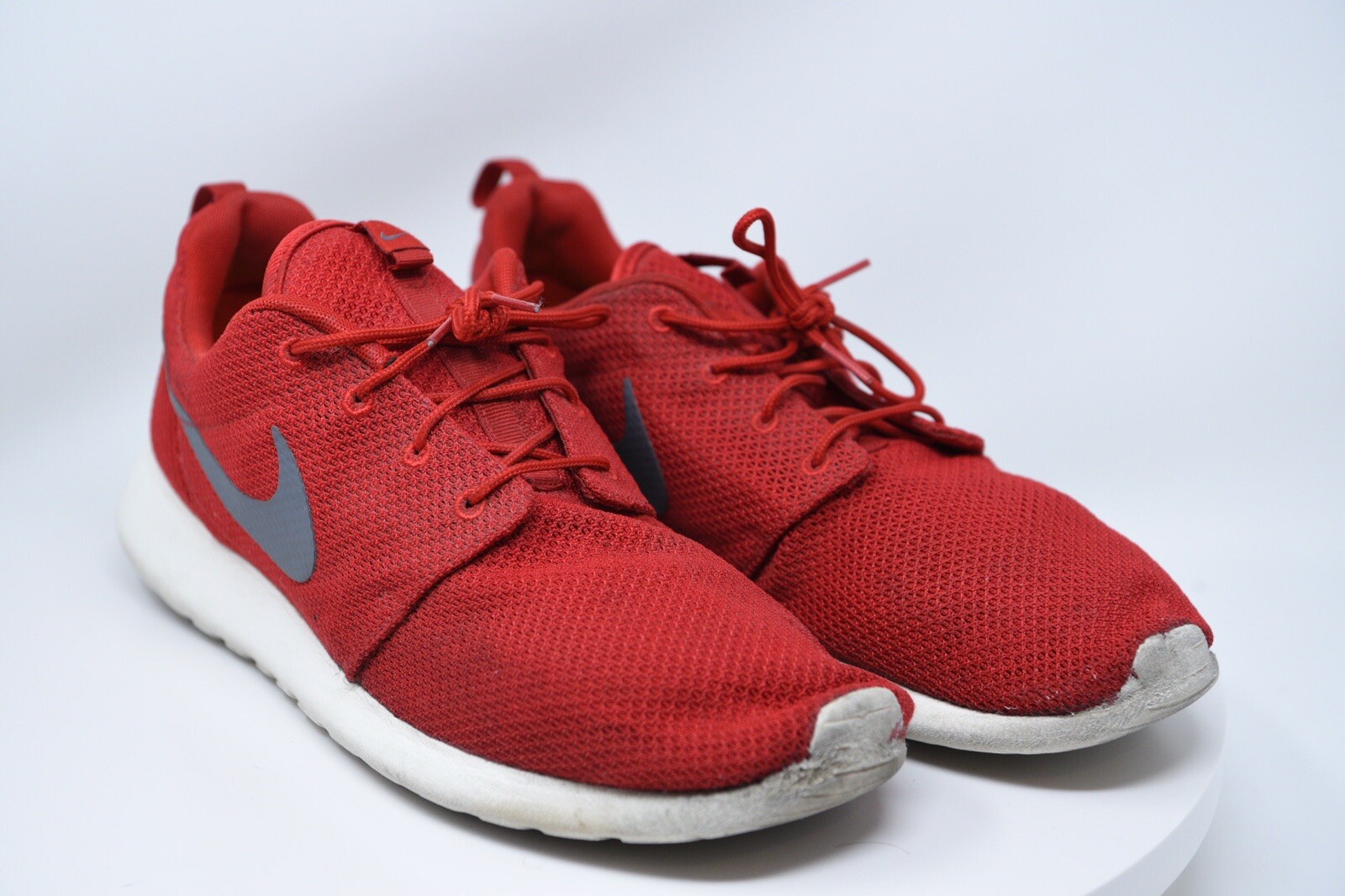 red roshe run men