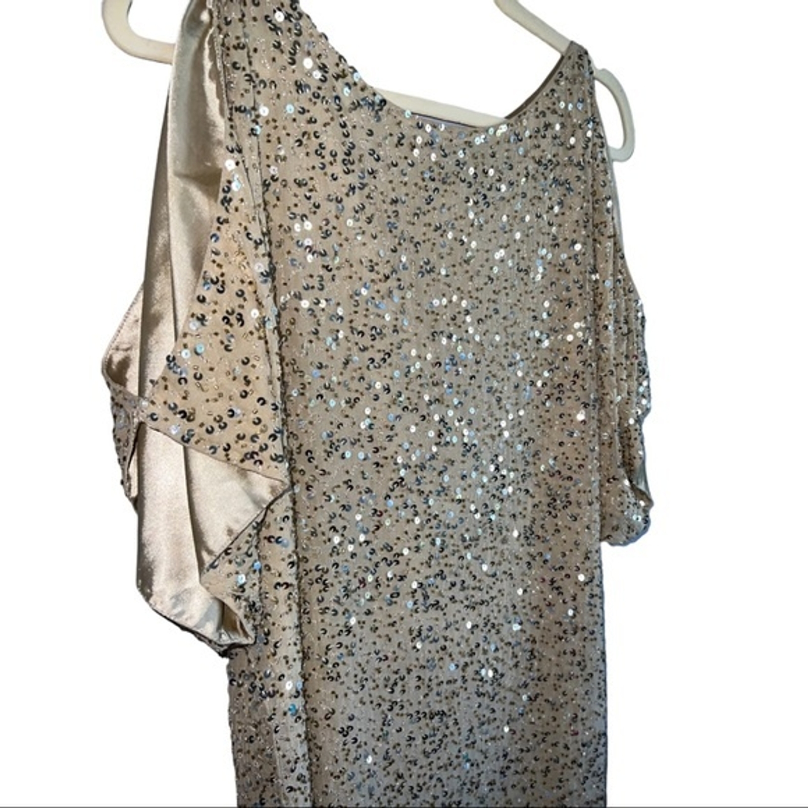 Aidan Mattox Gold Sequins Dress Cold Shoulder Size
