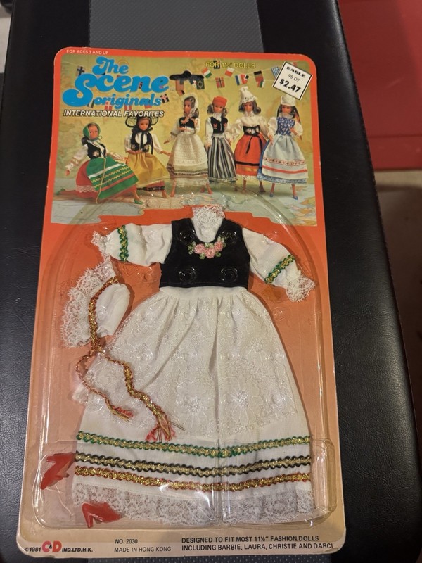 vintage 1981 "The Scene Originals"  fashion doll outfit from C&D Industries