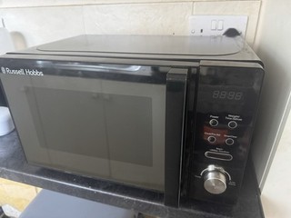 Russell Hobbs RHM2076B 800W 20L Digital Microwave Black…For Parts Only