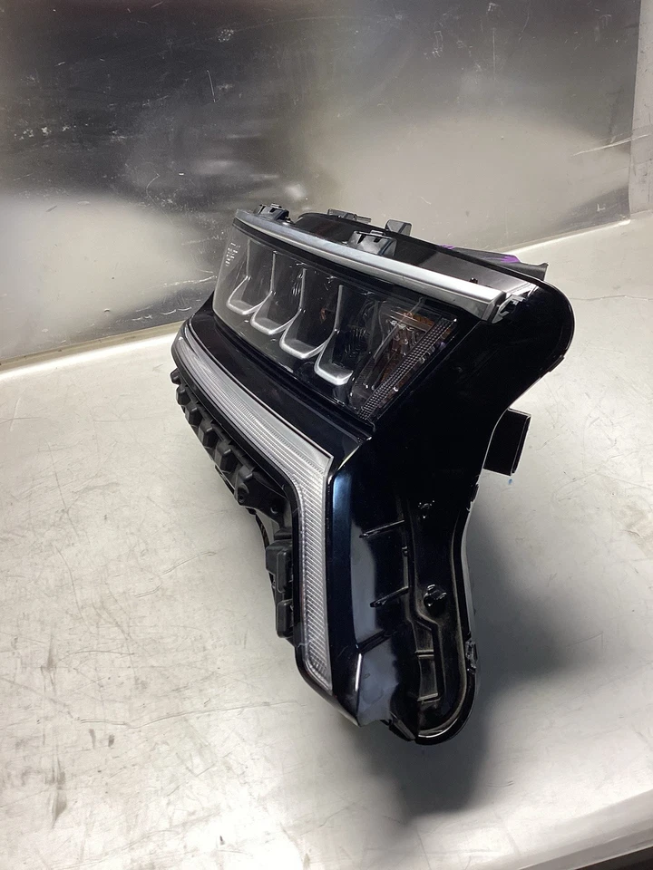 FARO DERECHO KIA SORENTO 2021-2023 OEM Foto 2 de 4