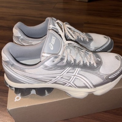 Asics GEL-NYC Sneaker Silber Grau Weiß Gr. 46,5 Neuwertig