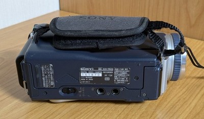 SONY DCR-TRV30 Handycam Camcorder NightShot MiniDV Japanese only