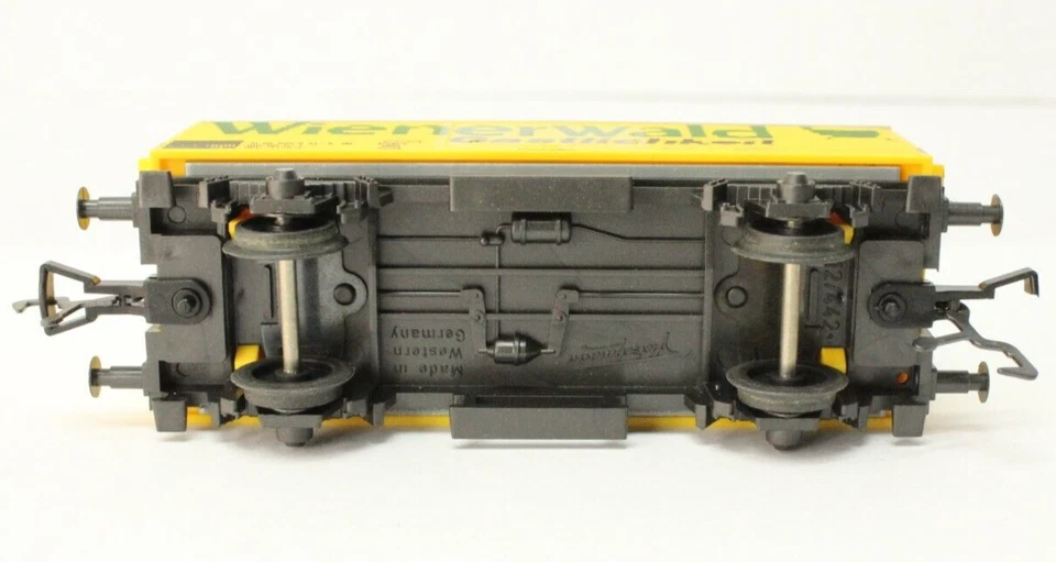 Fleischmann HO Scale "Wienerwald" Container Car (PLEAS READ) - Image 4 of 4