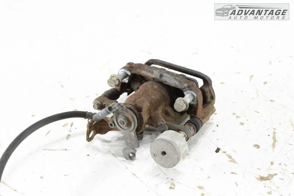 Pinza de freno ABS lado del pasajero trasero derecho tracción delantera Buick Encore 2017-2019 OEM Foto 4 de 4