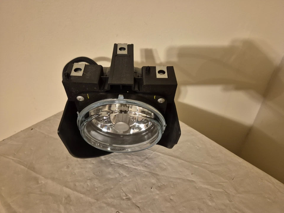 Conjunto de faros antiniebla Ford Explorer 1999 a 2001 conductor izquierdo con bombilla Foto 2 de 4