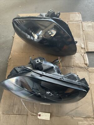 DTMOTO L&R Headlights for 05-06 Infiniti G35 Sedan IN2502122 IN2503122