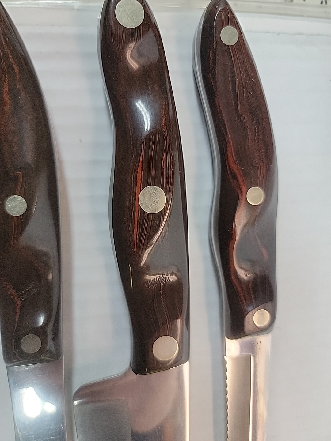 Vintage 4 Piece Set Cutco carving set knife with Original wall rack