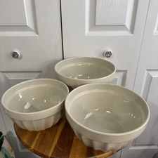 Martha Stewart Set Of 3 STACKING MIXING BOWLS Heavy Stoneware Broadbrook Linen