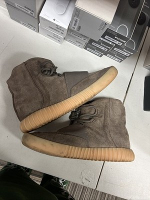 yeezy boost 750 box Adidas Yeezys YEEZY 750 (Gray/Light Brown)  THE-ECHELON Released on [date] Just bought these Yeezy 750's