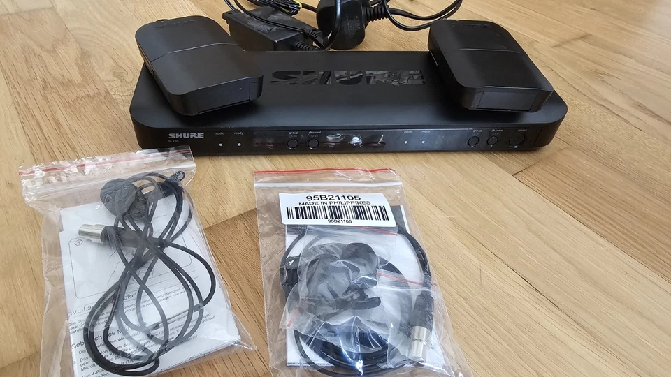 SHURE BLX88 Bundle Doppelempfänger Funksystem + 2 Mikrofone und 2 Emfpänger