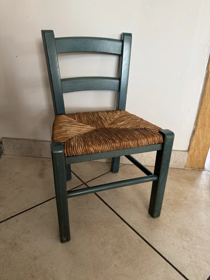 Ancienne Petite Chaise Enfant en Bois Vert et Paille Vintage - Photo 2/4