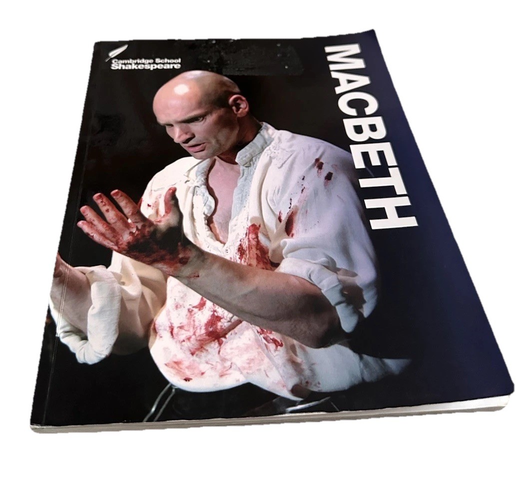 Macbeth by William Shakespeare; Cambridge School Shakespeare (Paperback, 2014)