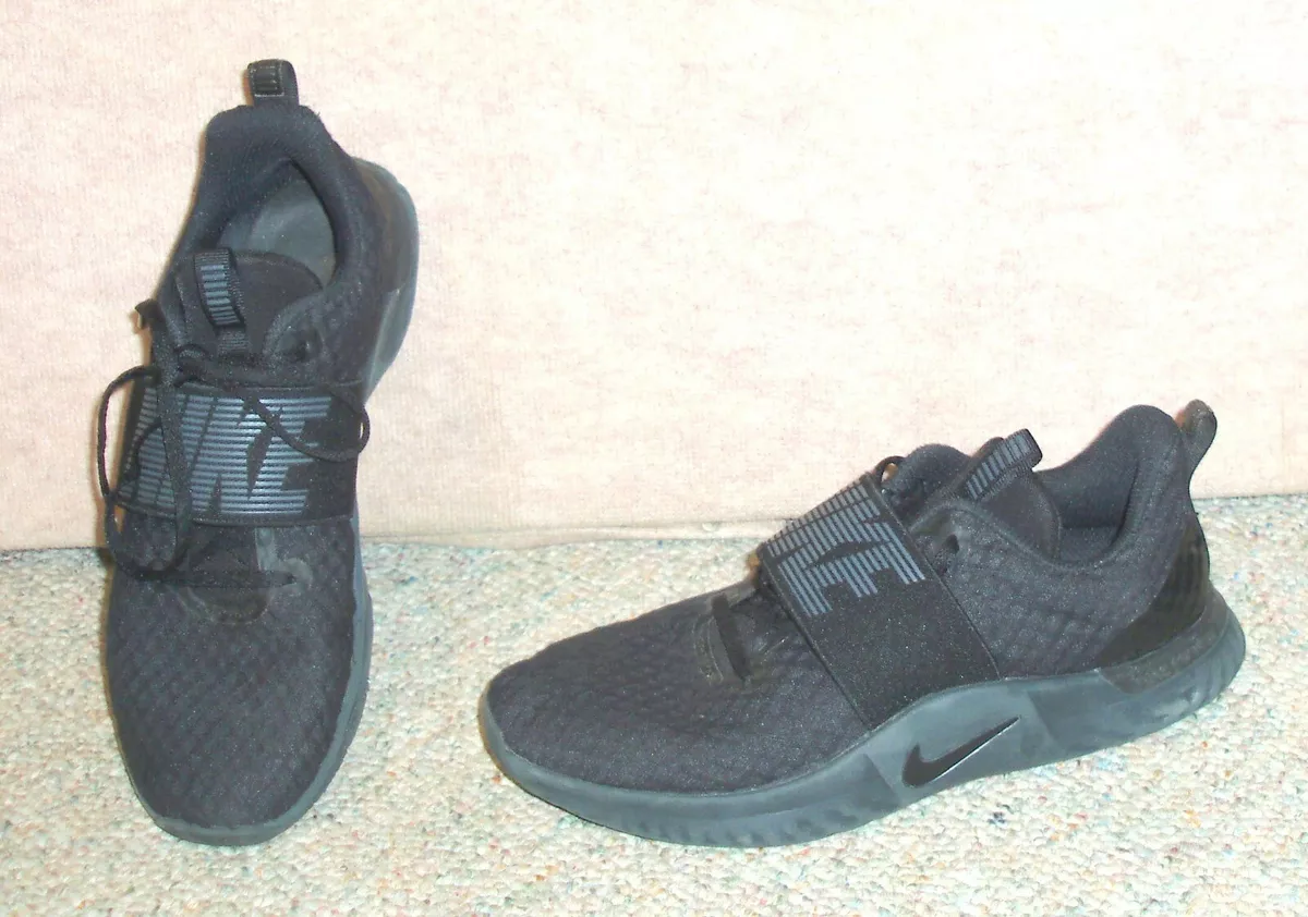 Ladies black cheap nike trainers