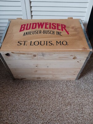 Vintage Budweiser Beer Anheuser-Busch Ice Wood Crate with Lid