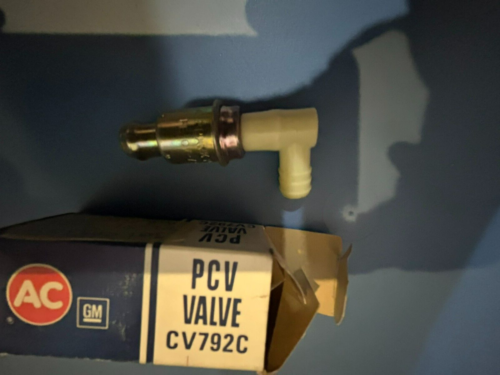 NOS AC Delco CV792C PVC Valve For GM 1977 to 1980 models with 301/305 Eng.995748 - Picture 1 of 3
