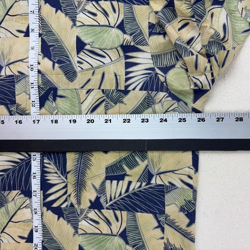 Tori Richard Shirt Mens XL Honolulu Cotton Lawn Button Down Navy Hawaii USA Made - Picture 4 of 10