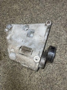 BMW 5 E60 Klimakompressorhalterung 7512556 2.00 Diesel 2005 33758900