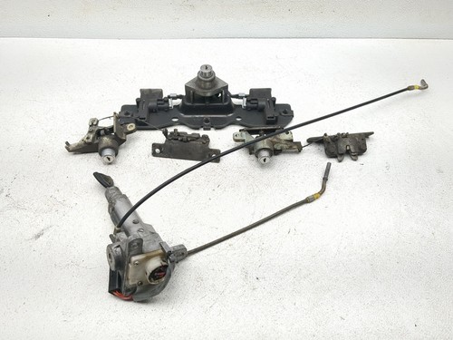 08-17 Victory Vision Deluxe Ignition Lock Set With Key