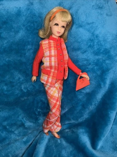 Vintage 1960's Mattel Blonde Bendable Leg Francie, OSS, Rooted Lashes, Extras