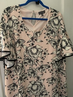 Beautiful Luxology Pink Floral Dress SZ 16 Short Flutter Sleeves Excellent Shape