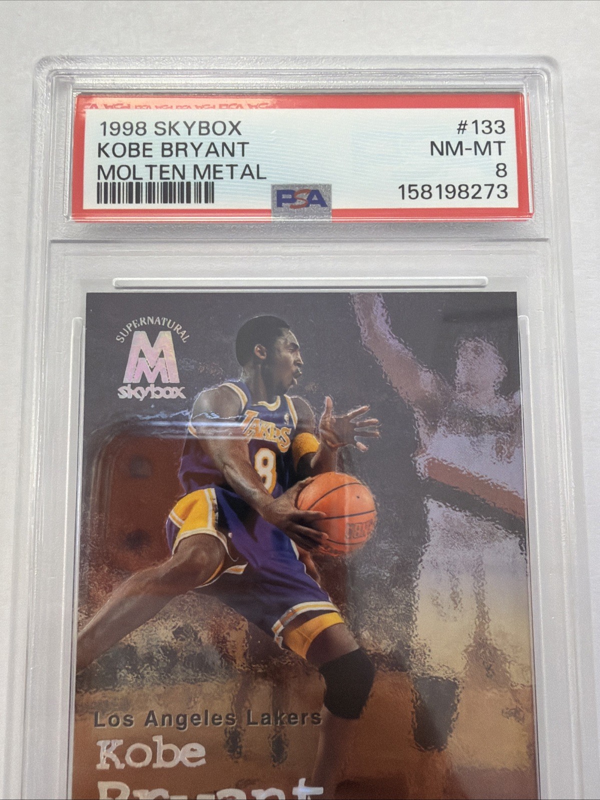 1998-99 Skybox Molten Metal Supernatural Kobe Bryant #133 PSA 8 view 4