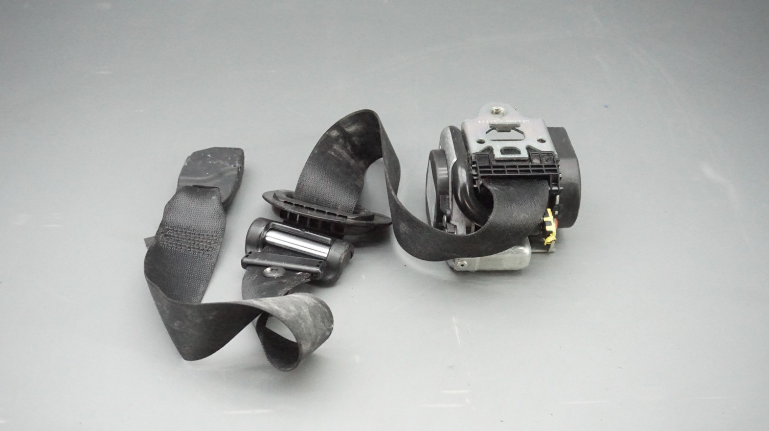 Maserati Ghibli S Q4 2014-2022 Front Right Seat belt