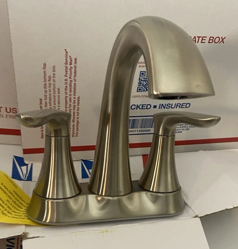 Grifo de baño Pfister Weller LG48-WR0K acabado níquel cepillado nuevo de stock - nuevo caja abierta Foto 2 de 4