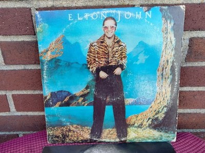 Elton John Authentic 1974 Gloversville, NY Pressing. MCA-2116 500-W6  Foundation