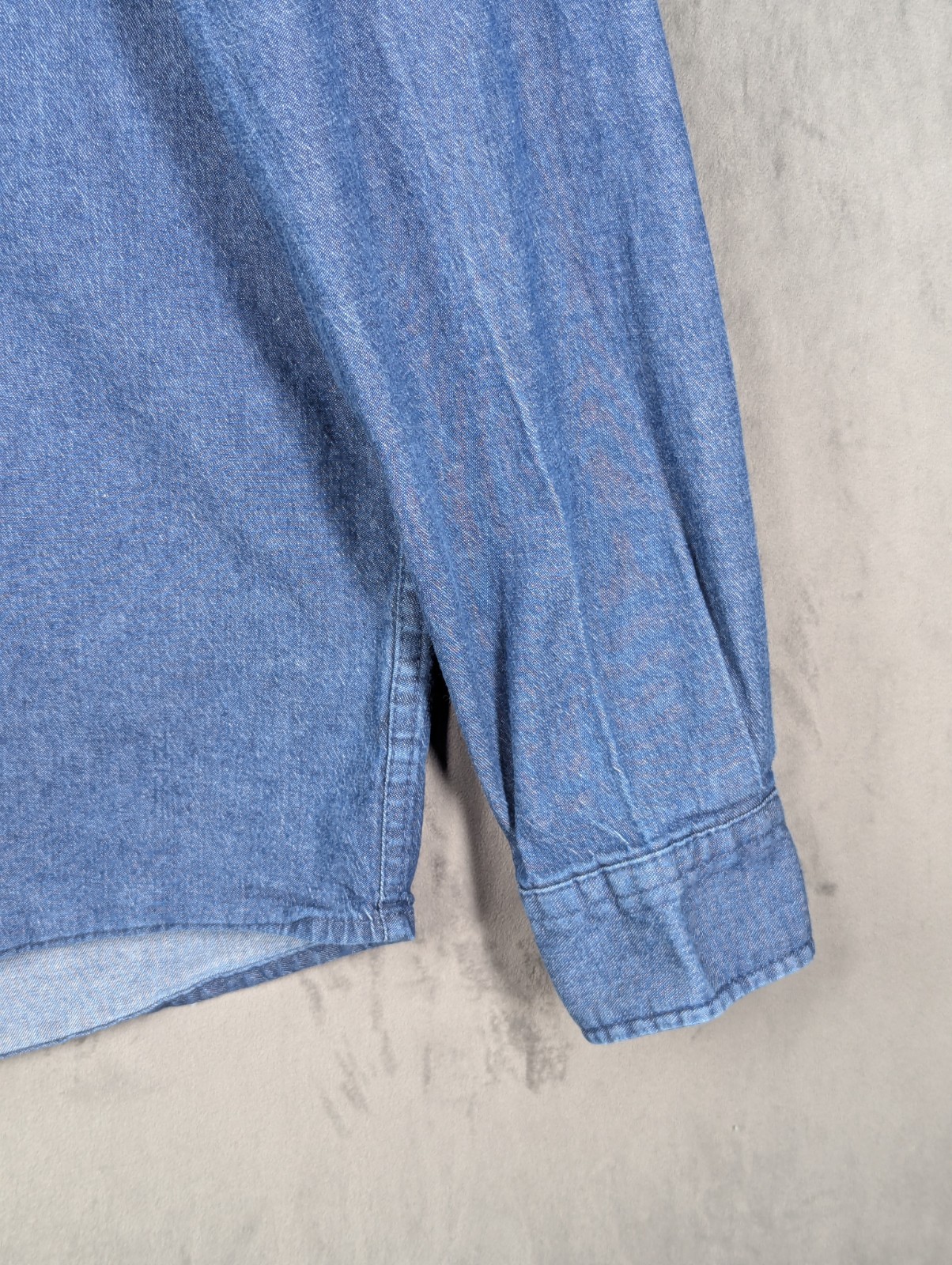 Wrangler Denim Shirt Flex For Comfort Size Medium Button Up Cotton Stretch image 3