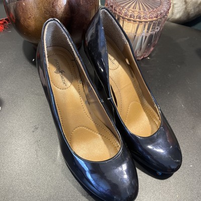 Jaclyn Smith Women's Black Tori Smooth Dress Pump Shoes #30423 6-6.5 Wide