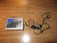 Panasonic RQ-J7 Stereo Auto Reverse Portable Cassette Player FOR PARTS OR REPAIR