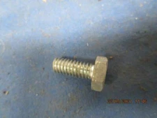 NOS NORTON DOMINATOR COMMANDO ROCKER SPINDLE COVER BOLT  #  06-0375 06-3124
