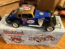7 DUTCH HOAG 1/25 ERTL COLLECTIBLES GENESEE BEER COUPE