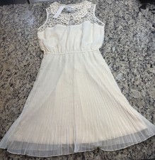 Women's Pinky Elegant Cream Lace Mini Dress Size M