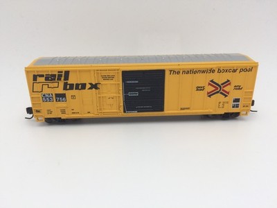 Athearn N 17289 CNA 50' FMC Exterior Post Combo Door Box Car #553756