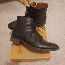 Reproduction Civil War Ladies Boots. Size 11