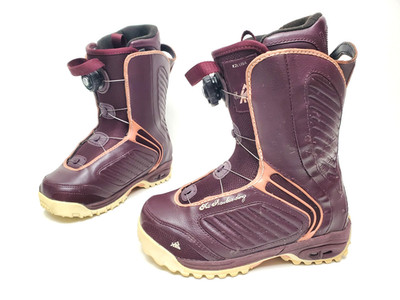 K2 LUNA BOA Snowboard Boots Women's US 6 / CM 23